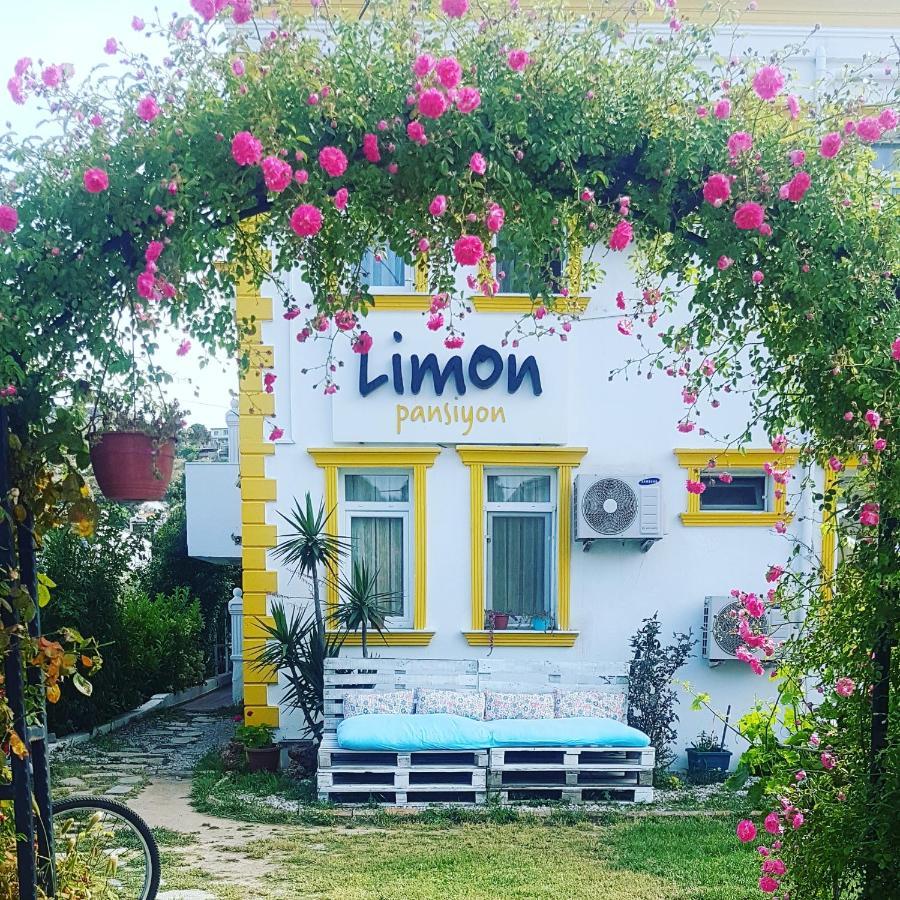 Limon Pansiyon Foca Exterior photo